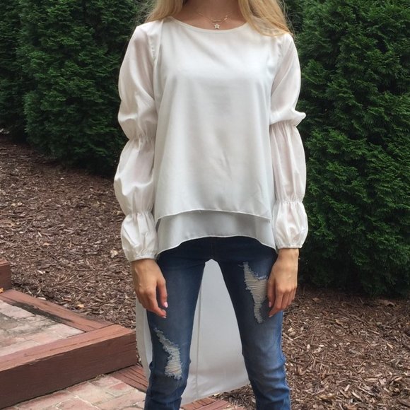 Tops - 🎉White High Low Top